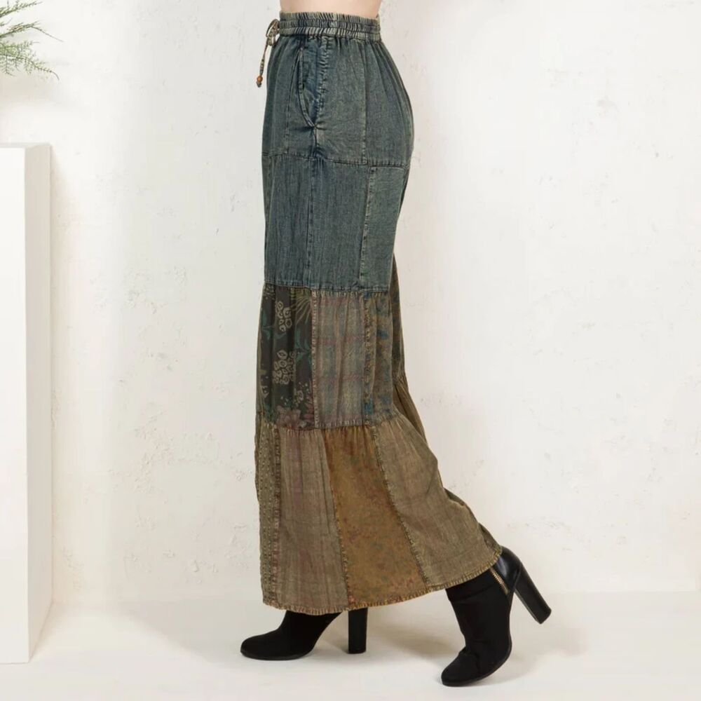 Young Threads Boho Tiered Patchwork Denim Wide-Leg Pants Size Small